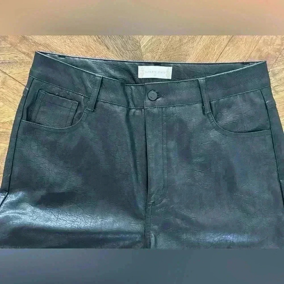 Altar’d State faux leather black pants size 27 - Picture 4 of 12